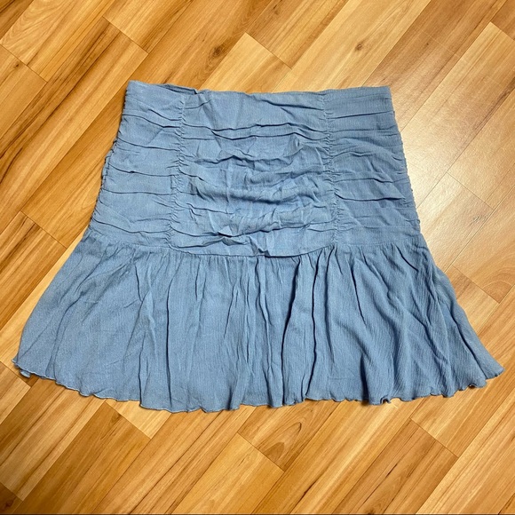 Blue Ruched Ruffle Skirt 💙 - Picture 3 of 4